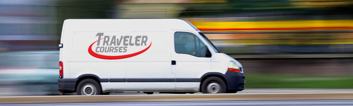 Coursier en camion roulant dans Paris